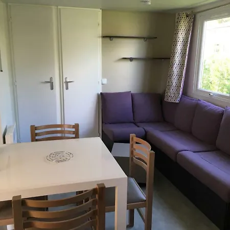 Fun Family - Les Charmettes Kompleks wypoczynkowy 4*